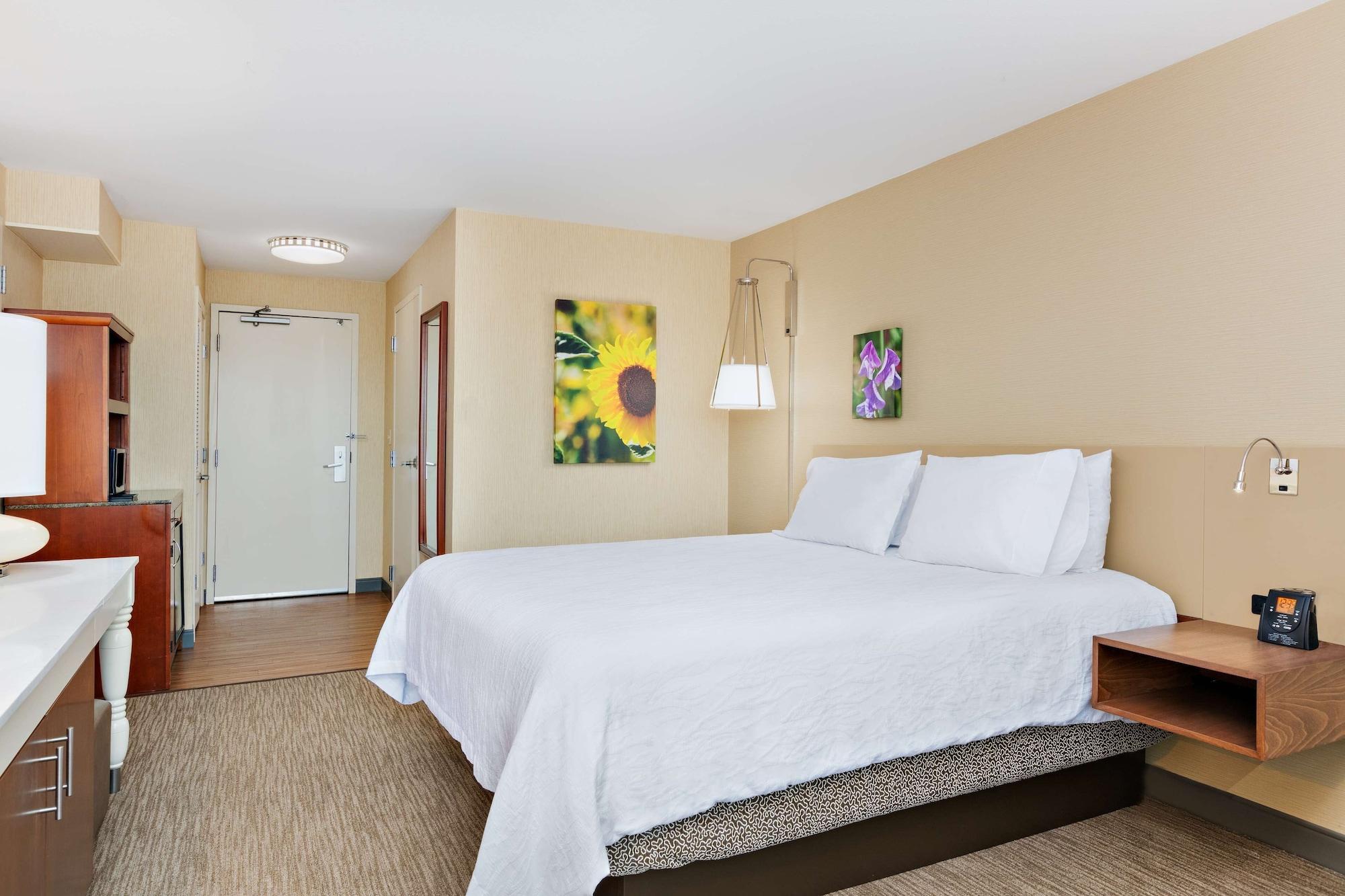 Hilton Garden Inn Фолсом Экстерьер фото